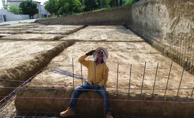 Montboucher : Terrassement et coulage pour une villa de 970 m² sur deux niveaux, Montélimar, Demiralan Construction
